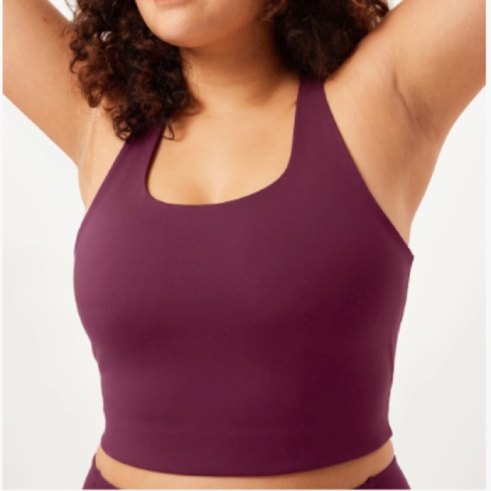 girlfriend collective Paloma Racerback Bra in ‘Plum’ - Picture 4 of 5